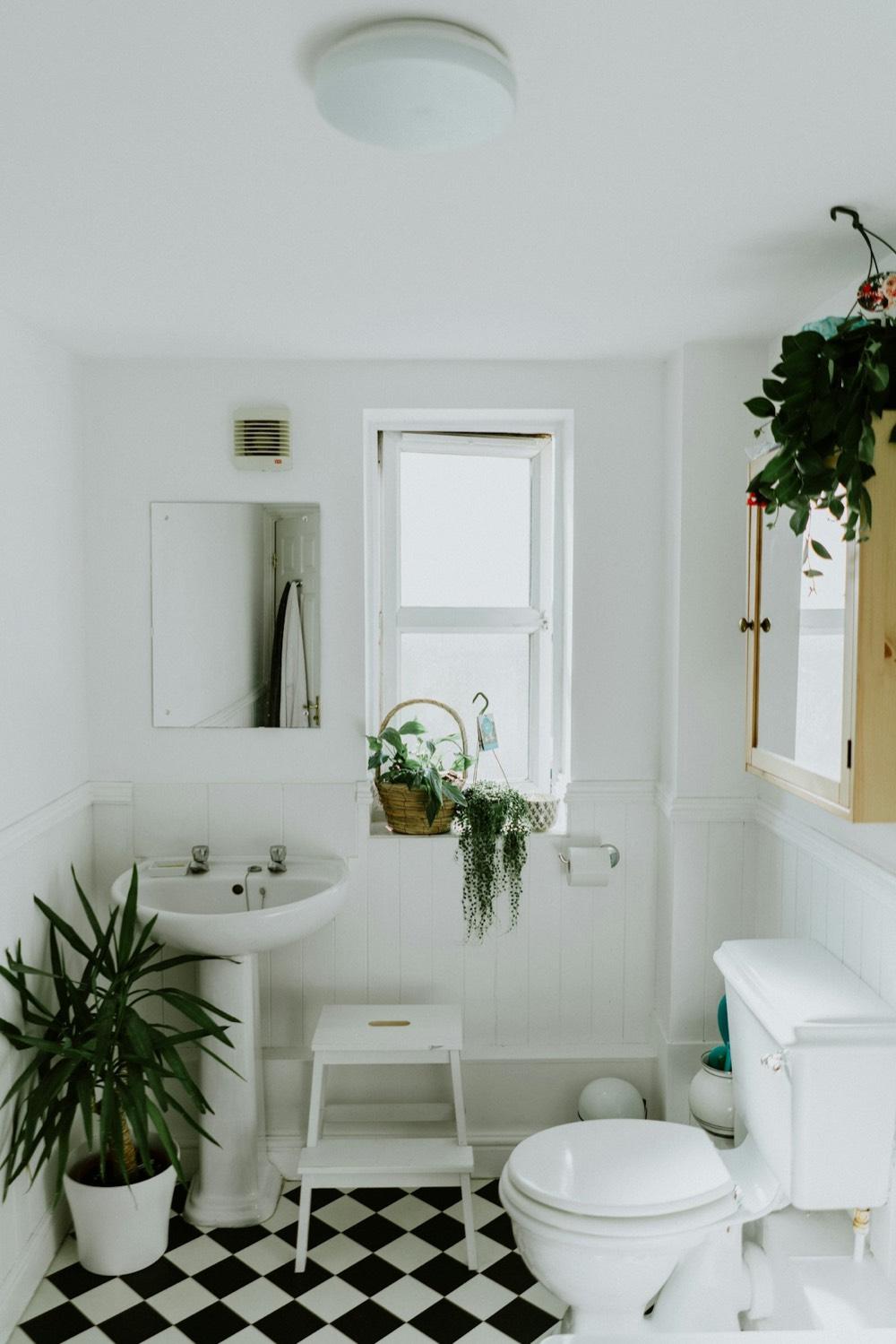 Master Bathroom Remodeling Tips: 5 Steps to Luxury Bathrooms