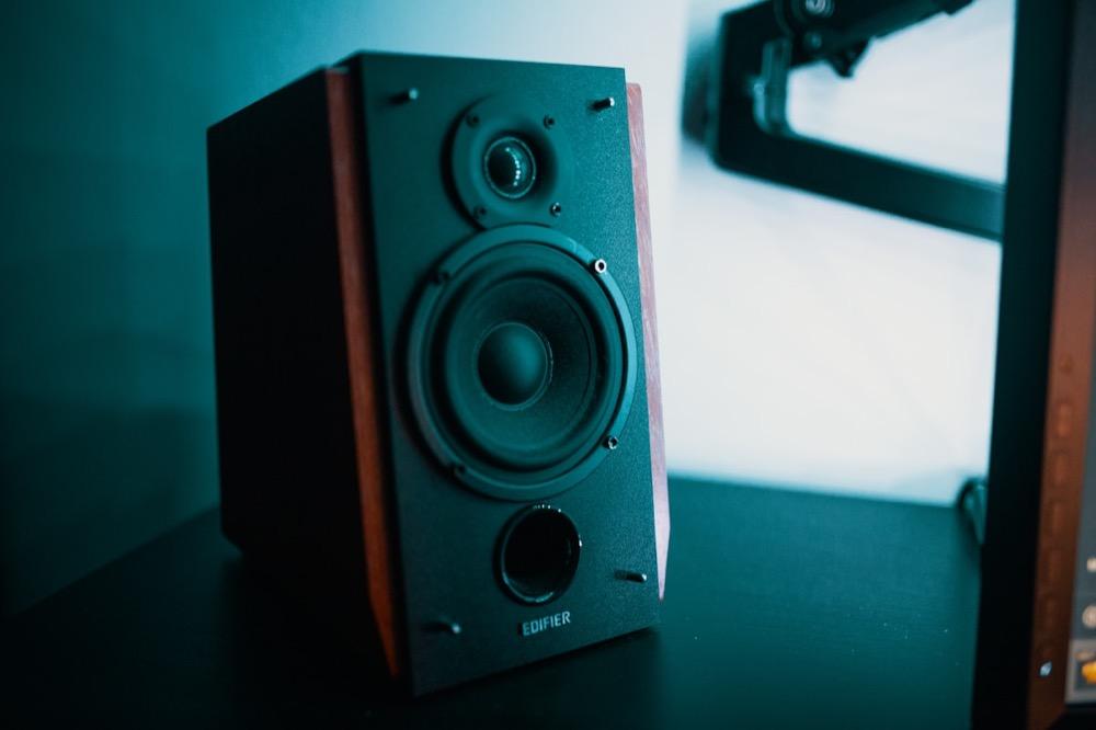 Smart Home Speaker Guide: 5 Tips for Multi-Room Audio